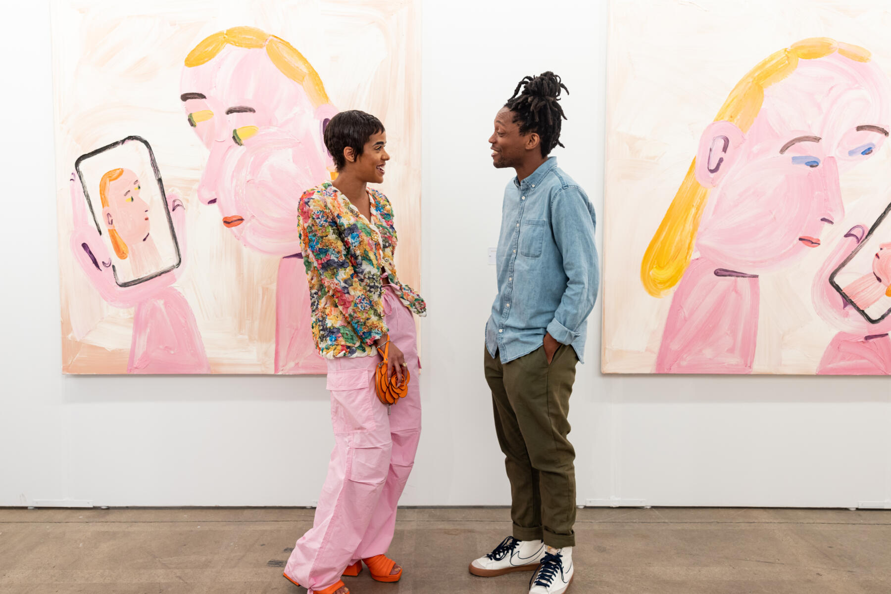 EXPO CHICAGO Opening Night 9. Photo by Justin Barbin